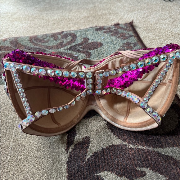 Custom Made Bra - Picture 4 of 7